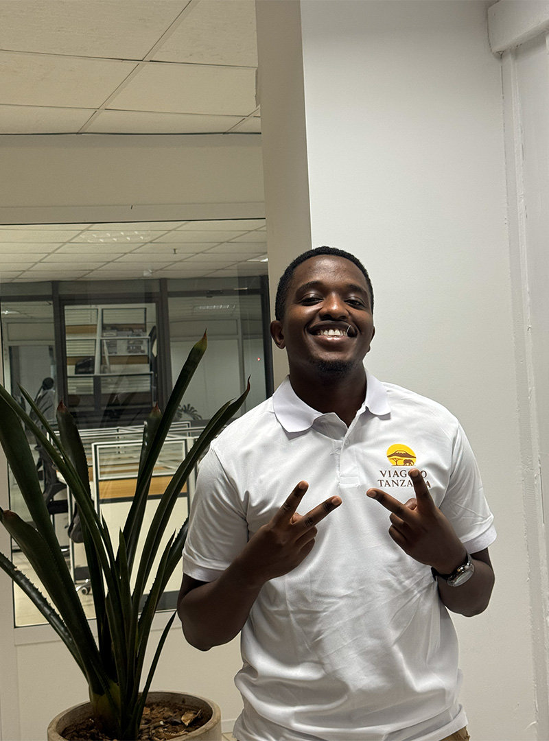 Trusted by 8800 customers